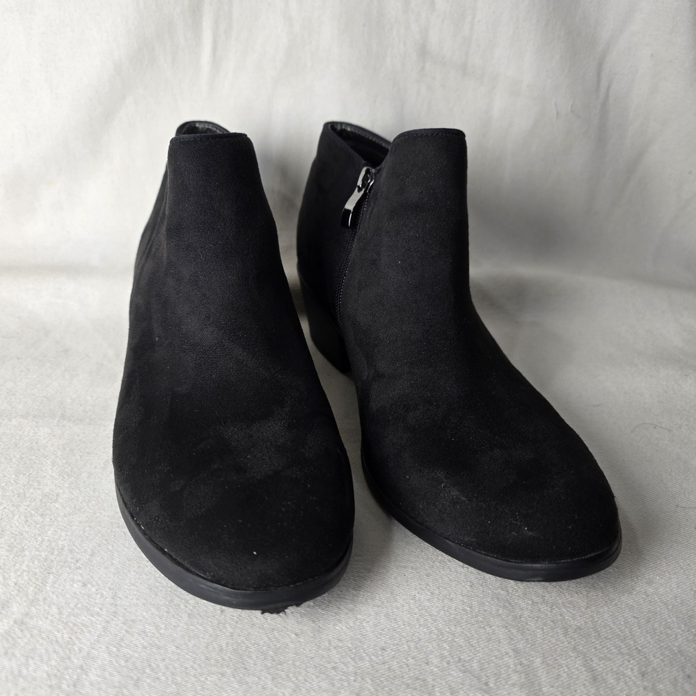 Xappeal‎ Women's Sz 10 Stewart Black Faux Suede Ankle Boots Bootie Side Zipper